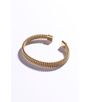 Ефектна метална гривна в златисто снимка