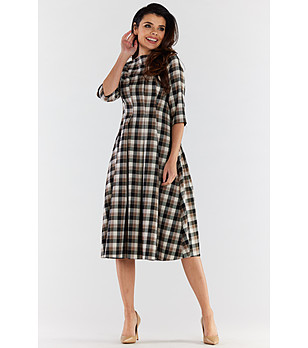 Рокля на каре в кафяво и бежово Lisa снимка