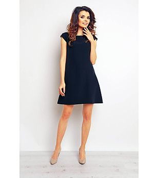 Рокля в тъмносиньо снимка