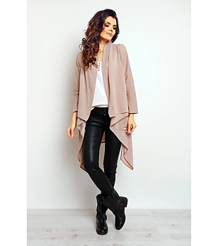 Дамска бежова жилетка Iris снимка