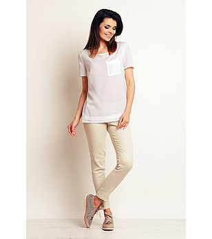 Дамска блуза в екрю с джоб Elisia снимка