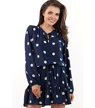 Тъмносиня рокля на точки снимка