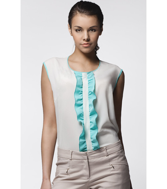 Топ в екрю с къдрички в цвят мента Lena снимка