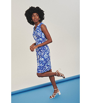 Елегантна синя рокли с флорален принт снимка