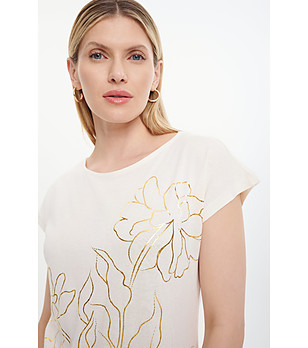 Блуза в цвят крем с декорация снимка