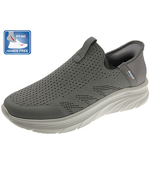 Дамски спортни обувки в сиво снимка