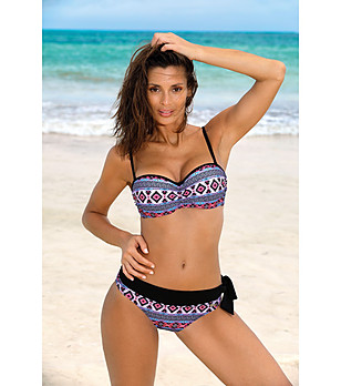 Бански от две части с розови и сини етно мотиви Sally снимка