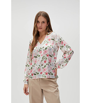 Дамска блуза в цвят слонова кост с флорален принт снимка