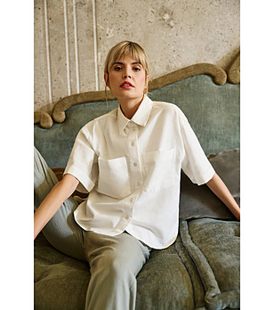 Дамска памучна бяла риза снимка