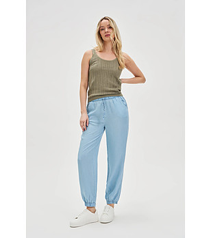 Светлосин дамски панталон с визия деним снимка