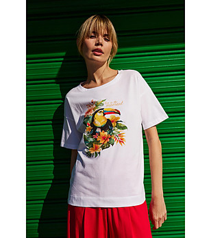 Бяла дамска памучна блуза с принт в предната част снимка