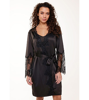 Черен халат с дантела  снимка