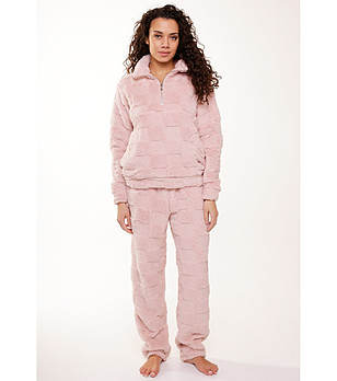 Домашен комплект в цвят пудра  снимка