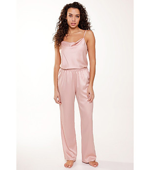 Дамски комплект от топ и панталон в розово снимка