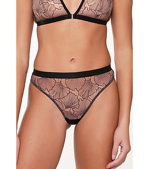 Прашки в черно и бежово  снимка