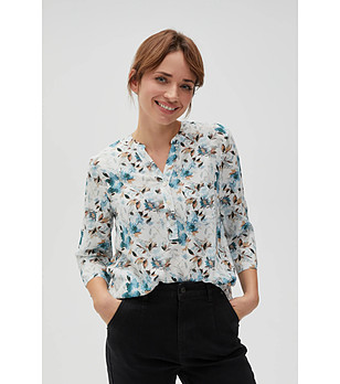 Дамска бяла блуза с флорален принт снимка