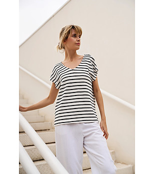 Дамска памучна блуза на райе снимка