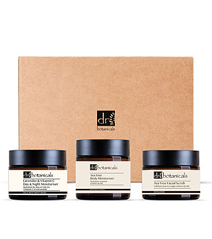 Козметичен комплект от 2 крема и скраб за лице снимка