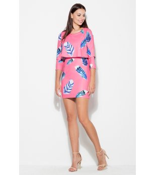 Розова рокля с принт пера снимка