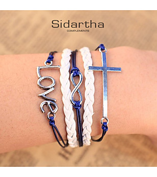 Дамска гривна в синьо и бяло снимка