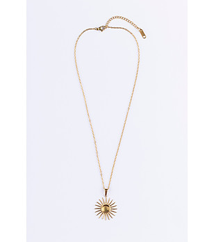 Позлатено дамско колие с висулка снимка