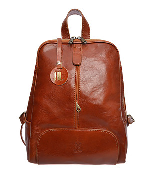 Дамска раница от естествена кожа в цвят коняк Indiasa снимка