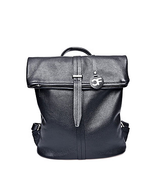 Кожена дамска раница в черен цвят Lara снимка