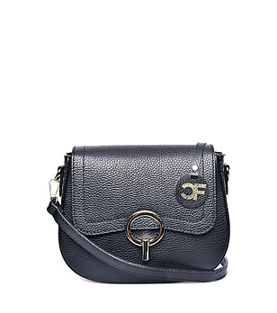 Малка черна кожена чанта за рамо Jillian снимка