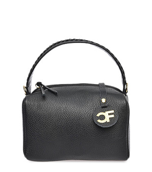 Черна дамска чанта от естествена кожа снимка