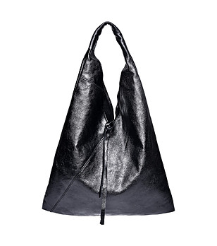 Черна дамска чанта от естествена кожа снимка