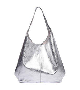 Сребриста дамска чанта от естествена кожа снимка