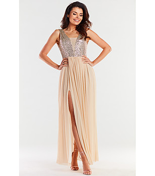 Дълга бежова елегантна рокля с пайети Kassidy снимка