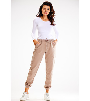 Памучен дамски бежов панталон Brita снимка