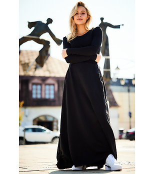 Памучна черна дълга пола Sandra снимка