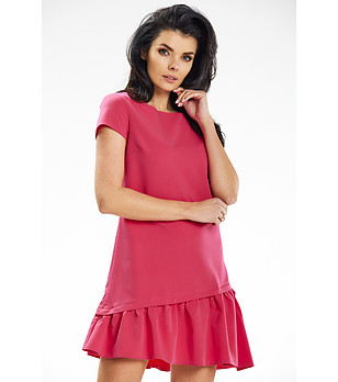 Рокля в розово с волан Gladis снимка