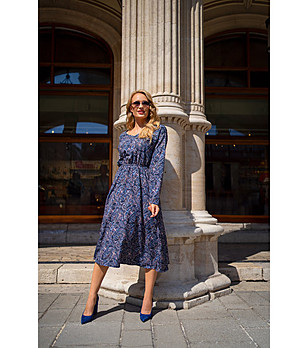 Синя рокля с принт Diona снимка