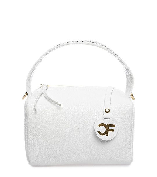 Бяла дамска чанта от естествена кожа снимка