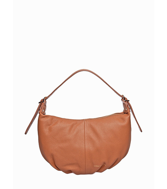 Кожена дамска чанта в цвят коняк снимка