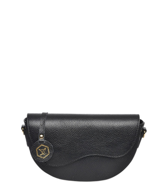 Дамска черна кожена чанта през рамо снимка