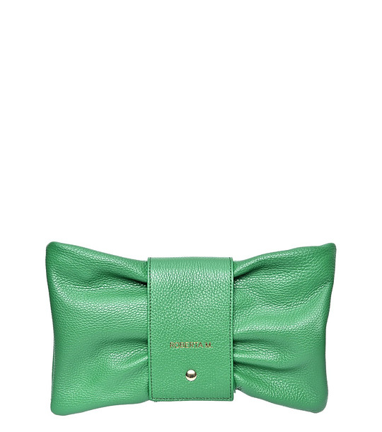 Зелена дамска кожена чанта снимка