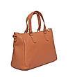 Дамска чанта от естествена кожа в цвят коняк-2 снимка