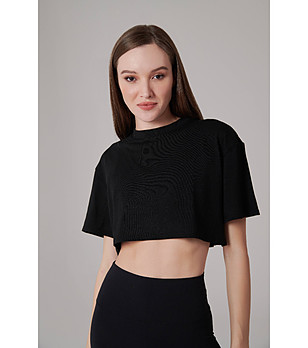 Къса черна дамска тениска снимка