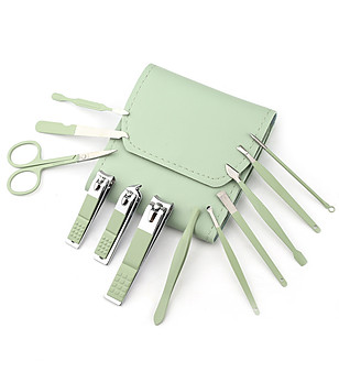 Комплект от 12 части за маникюр, педикюр и поддръжка снимка