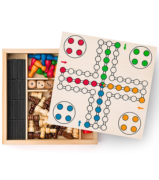 Комплект магнитни игри - шах, дама, домино, не се сърди и 6 зарчета снимка