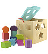 Дървен сортер с цветни форми-4 снимка