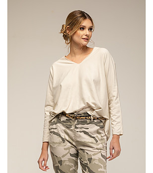 Дамска памучна блуза в светлобежово снимка