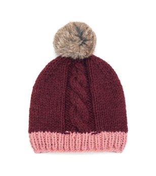 Детска шапка в бордо с помпон снимка