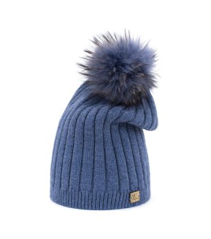 Зимна синя шапка с пухче снимка