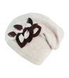 Зимна шапка с флорален мотив-1 снимка