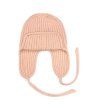 Светлорозова зимна шапка-1 снимка